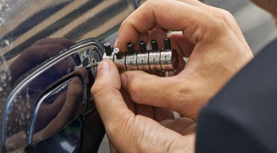 Professional New roof installation in Beecher, IL